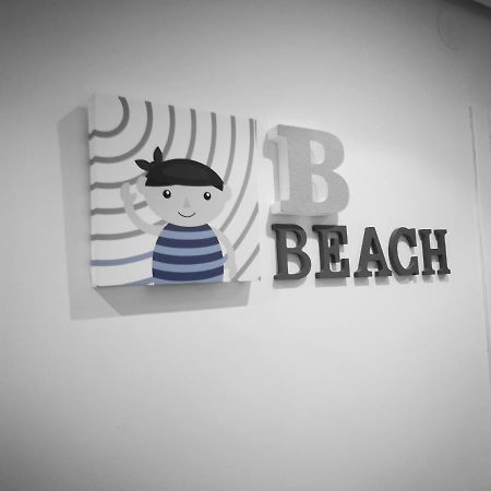 B Beach Valencia Lägenhet Exteriör bild